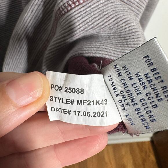 Peter Millar Pullover Shirt Men L Gray Stripe Casual Golf Outdoor Sport Active - Picture 5 of 10